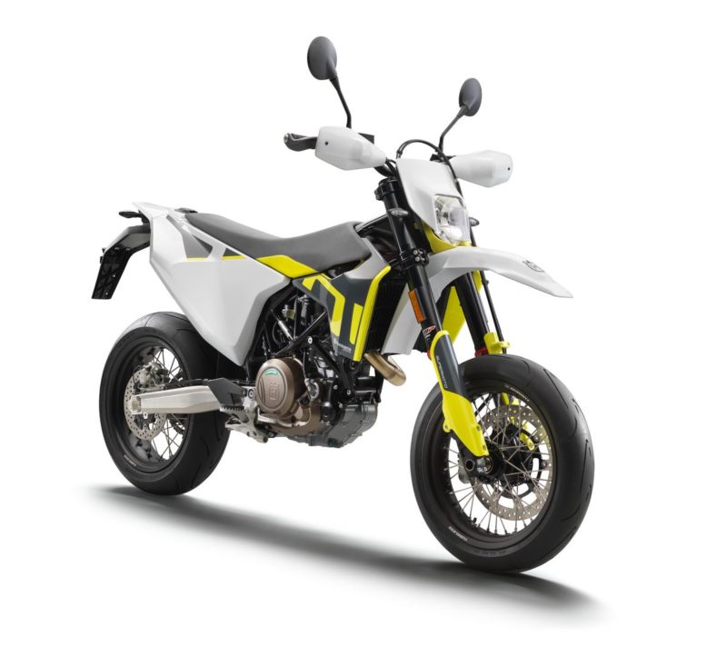 63562_701 Supermoto 2020